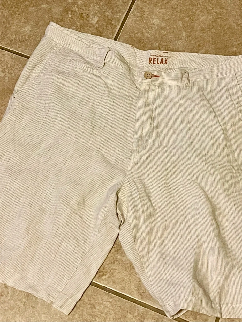 Tommy Bahama Relaxed Linen Blend Striped Shorts 38